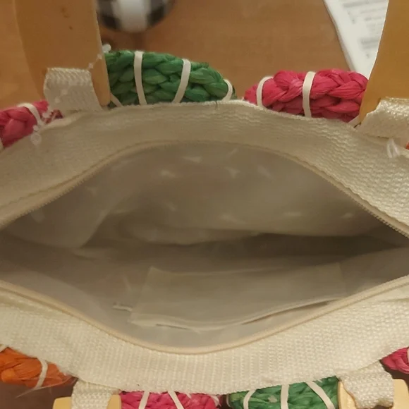 Multicolor Woven Handbag - Picture 2 of 5